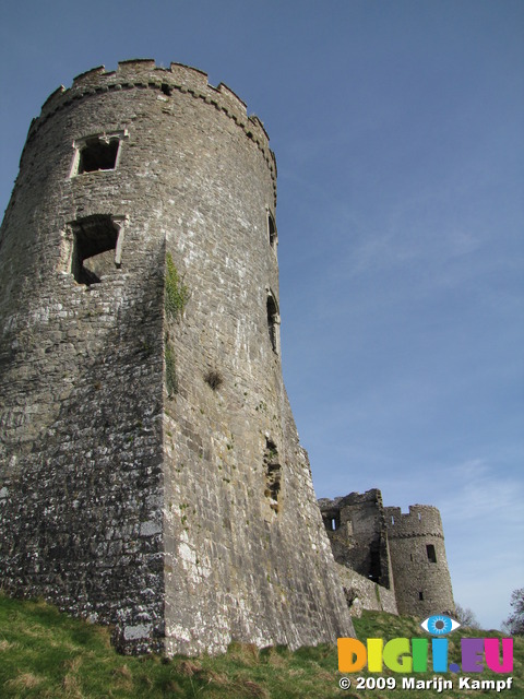 SX03263 South West and South East tower Carew castle